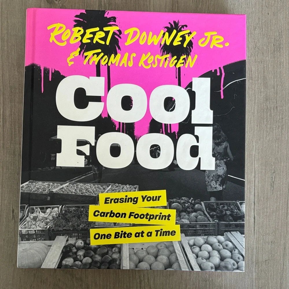 Cool Food by Robert Downey Jr. & Thomas Kostigen - Pink and Black